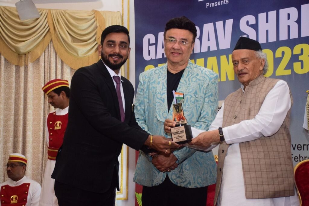 Dr. Pravin Kenge receiving Ayurveda award from Hon. Governor Shri Bhagat Singh Koshyari at Rajbhavan Mumbai on 3-2-2023 for natural healing therapies