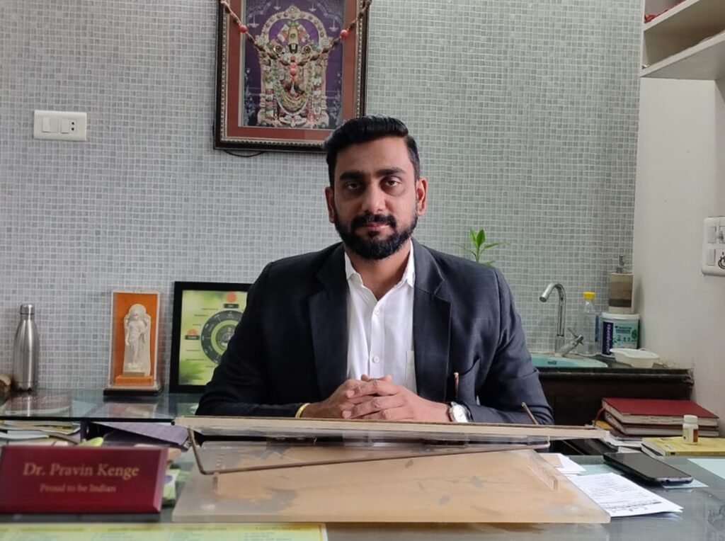 Dr. Pravin Kenge – Ayurveda Expert